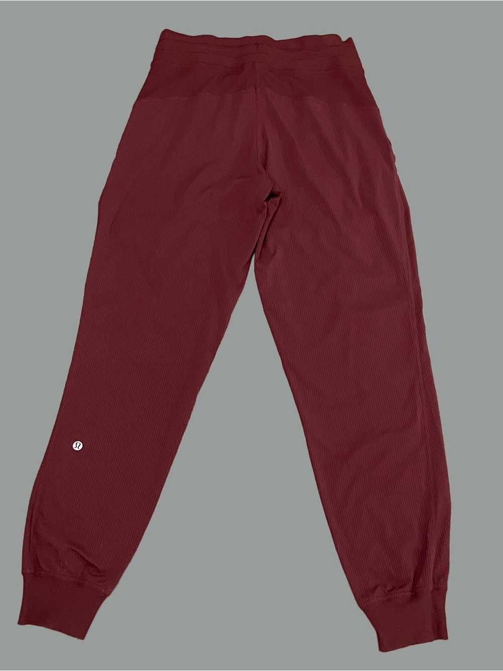 Lululemon Dance Studio Mid-Rise Jogger Pants - Size 6
28" Length in Red Merlot - Picture 12 of 12